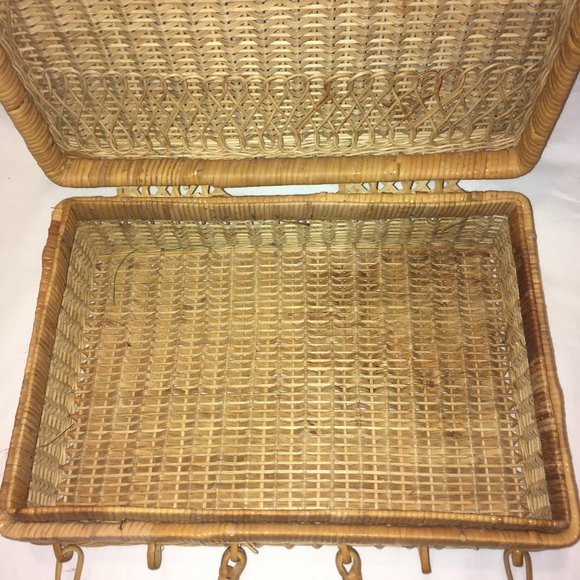 Vintage Wicker Suitcase or Picnic Basket